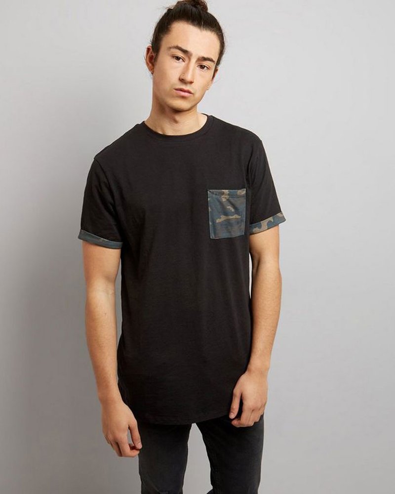 Black-Camo-Print-Pocket-And-Sleeve-T-Shirt-R-13428
