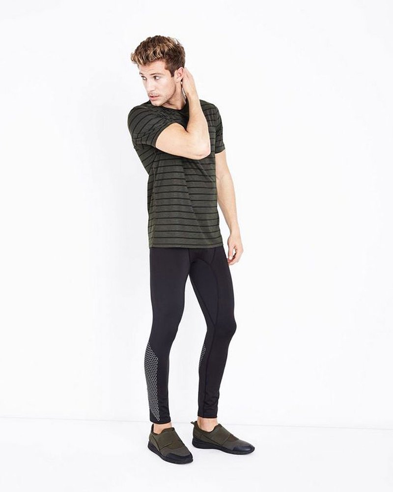 Black-Stripe-Sports-T-Shirt-R-13423