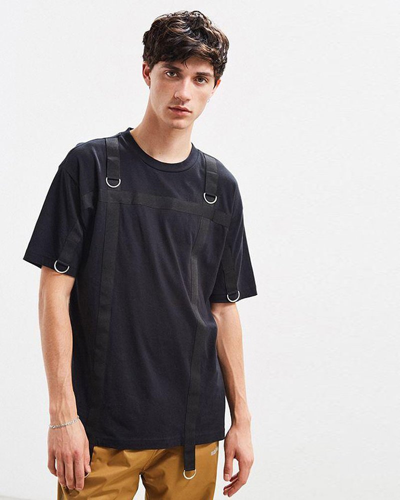 D-Ring-Strap-Tee-R-13405