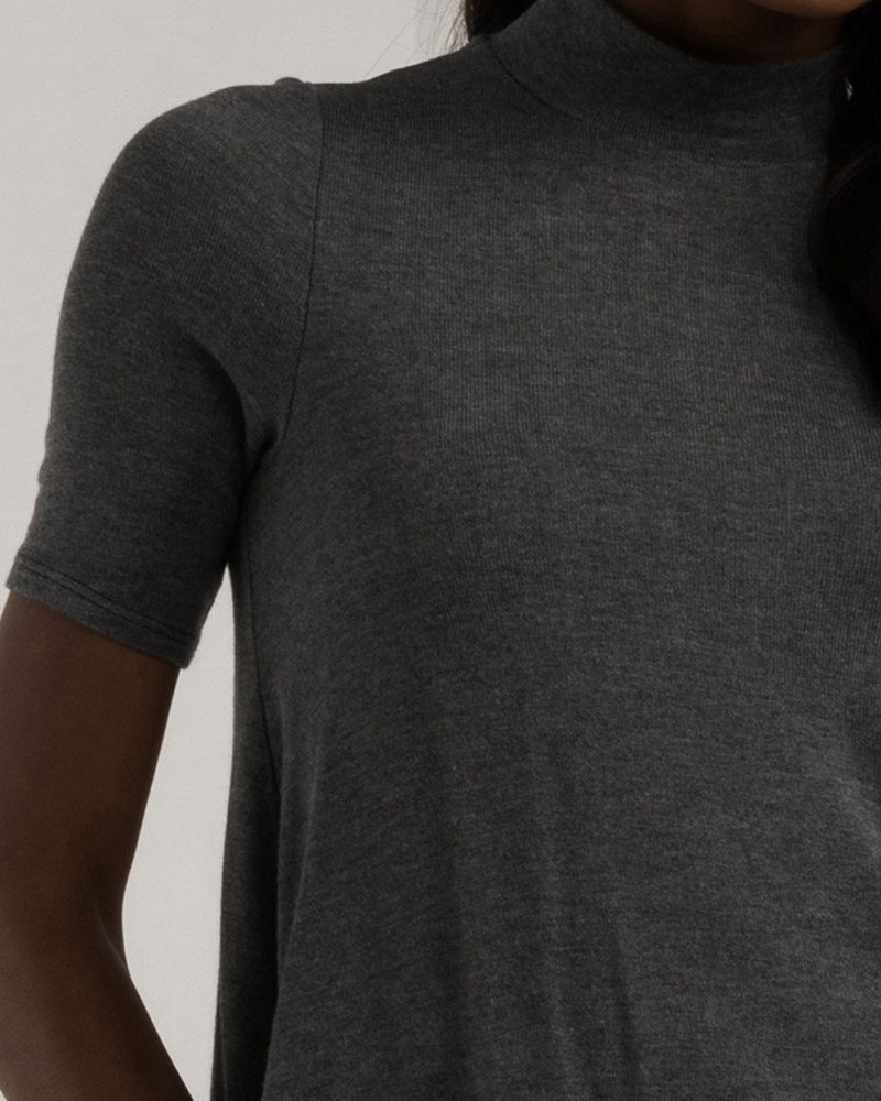 MOCK NECK SHORT SLEEVE TOP - Image 4