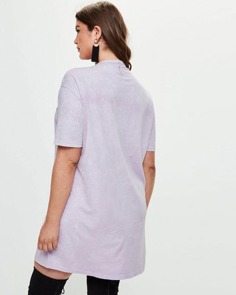 Curve lilac washed out t-shirt dress - Image 4